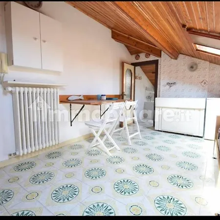 Monolocale Mansardato Apartment *